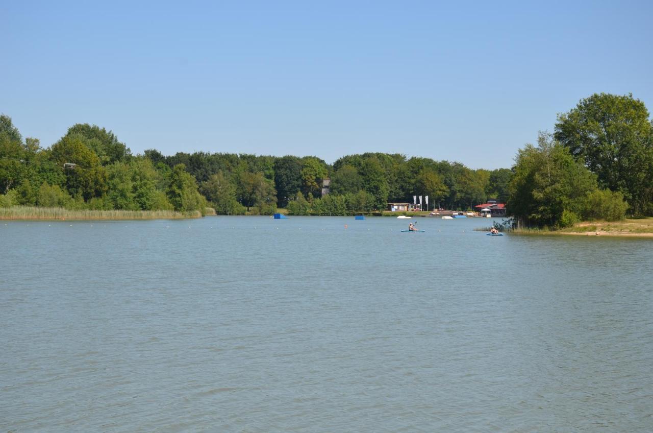 Drents Genieten - Lavendelheide Met Uitzicht Op Het Water Erm Exterior foto