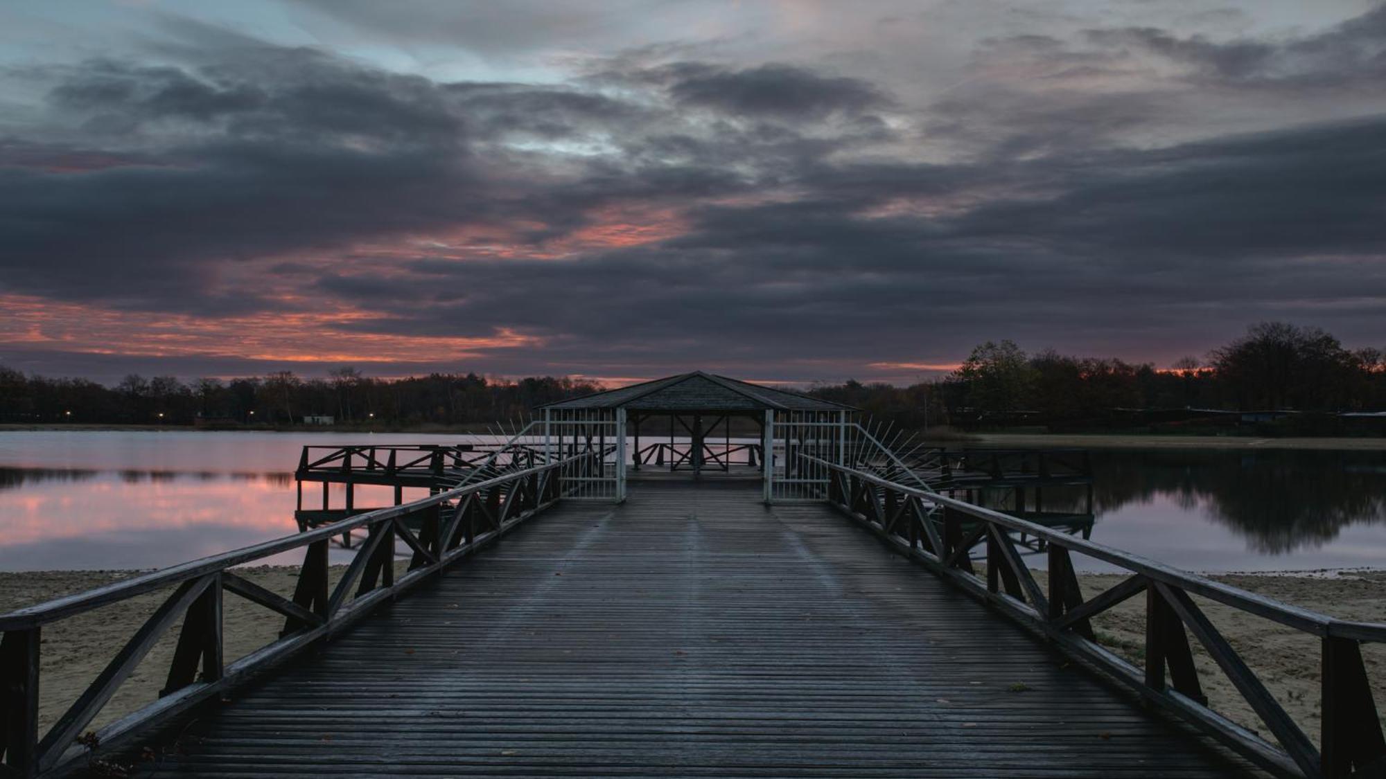 Drents Genieten - Lavendelheide Met Uitzicht Op Het Water Erm Exterior foto